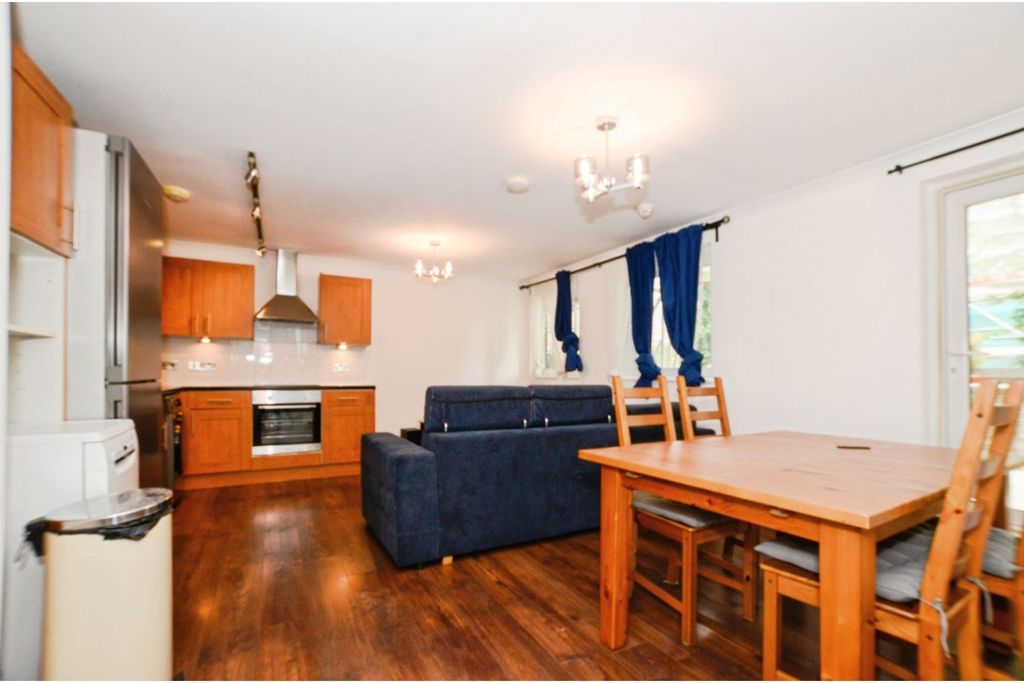 Property photo 1 of 10 Open Plan Living