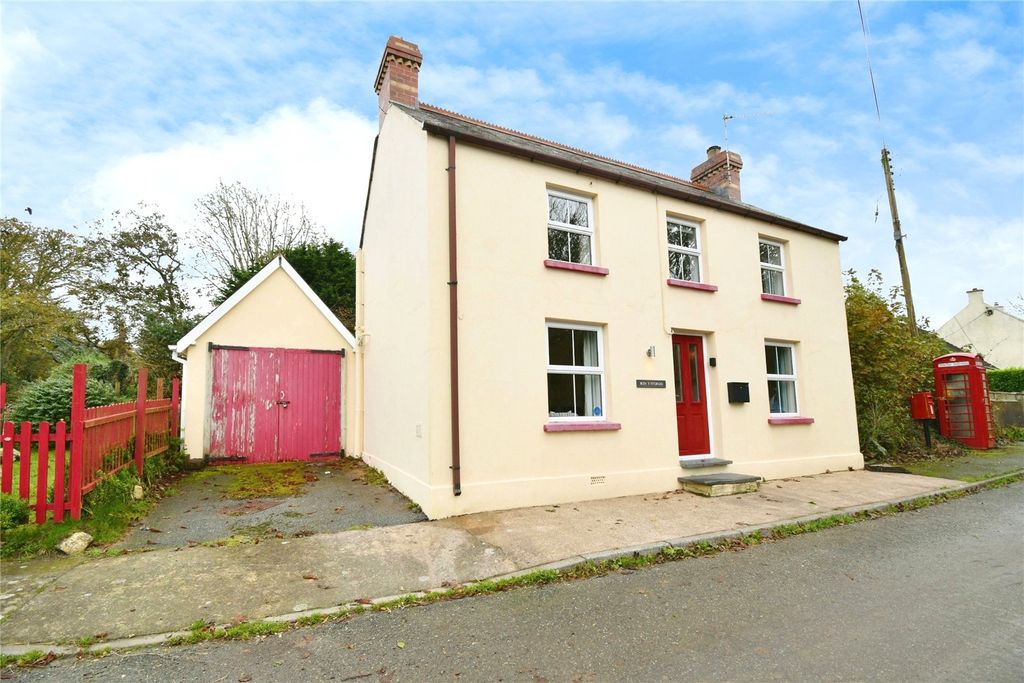 Property photo 2 of 17 Picture No. 03