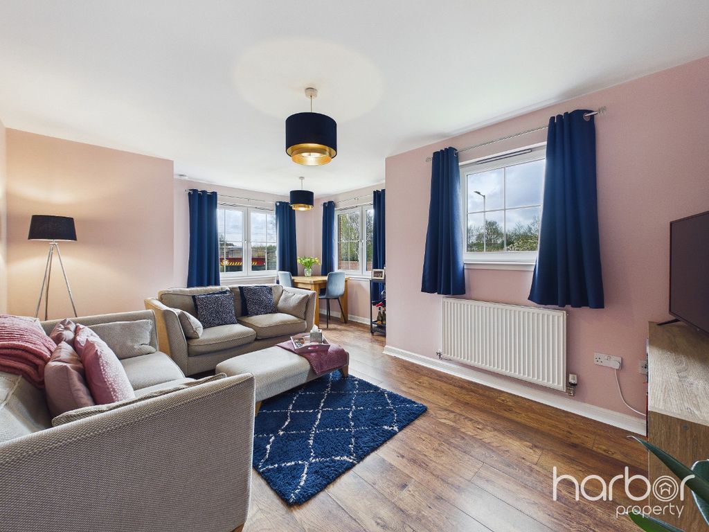 Property photo 2 of 20 5046464