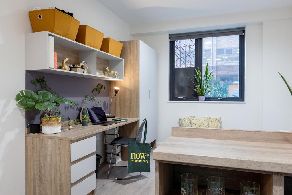 Property photo 2 of 13 8832951.Jpg