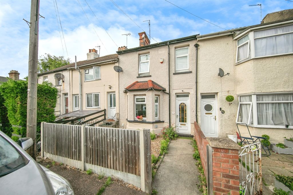 Property photo 1 of 12