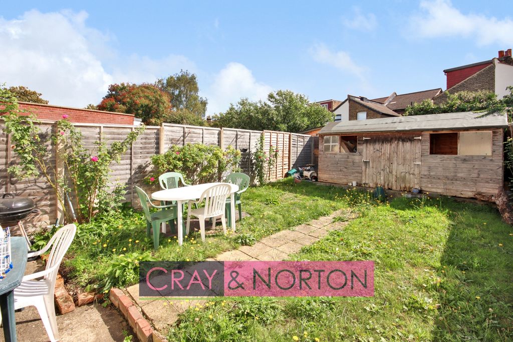 Property photo 2 of 12 Photo 10