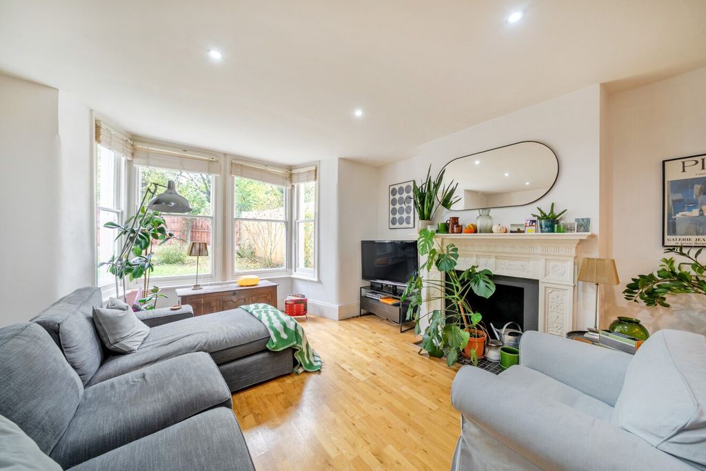 Property photo 2 of 15 Picture No. 07