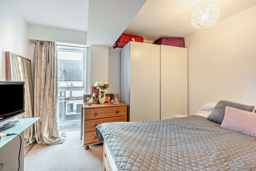 Property photo 1 of 6