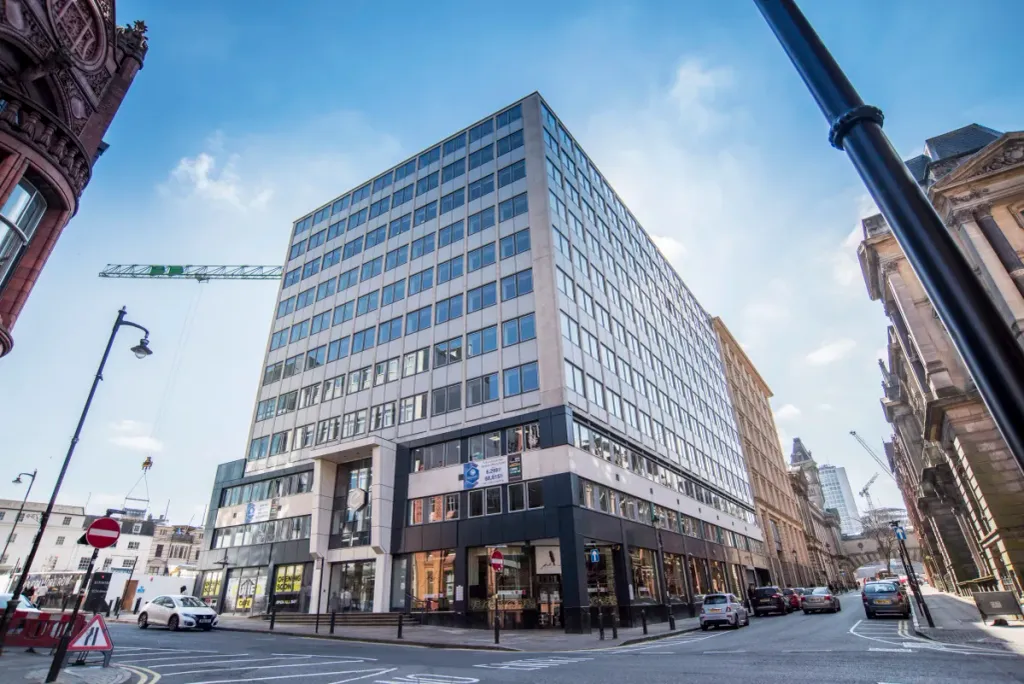 Property photo 1 of 12