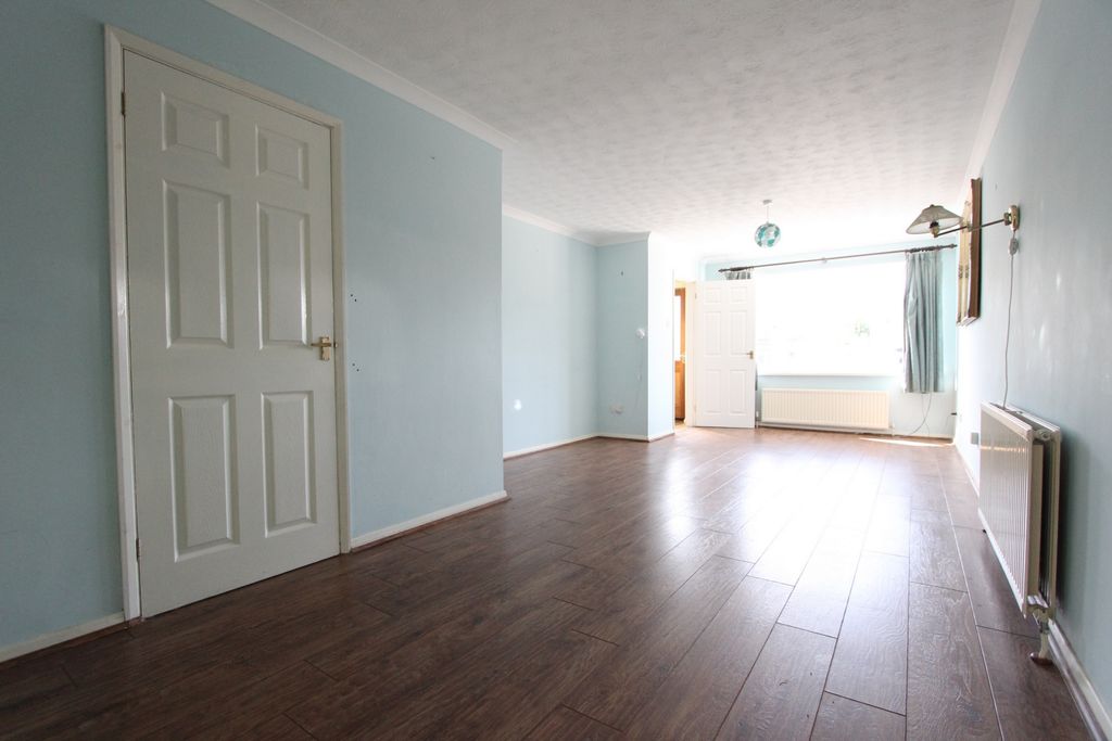 Property photo 3 of 14 Photo 1