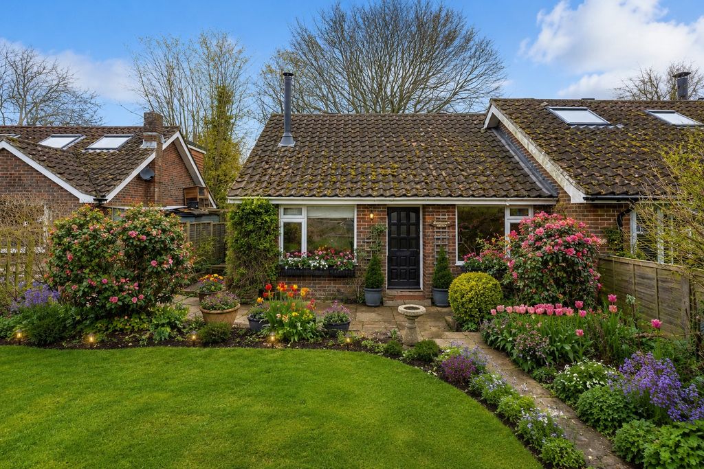 Property photo 1 of 10 3860354