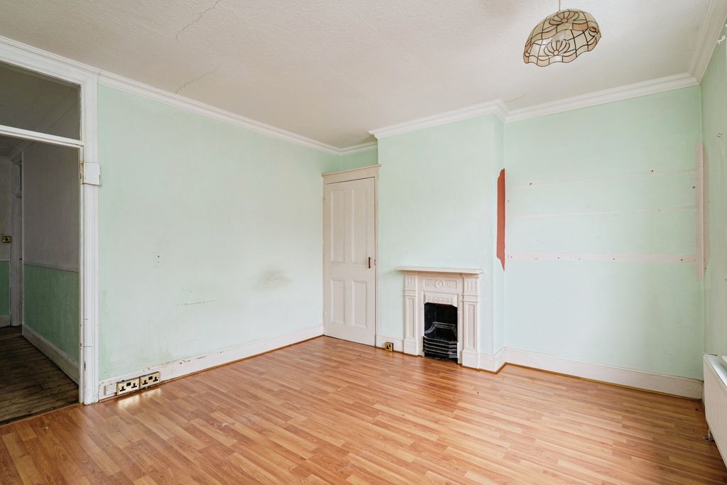 Property photo 3 of 20 Bedroom