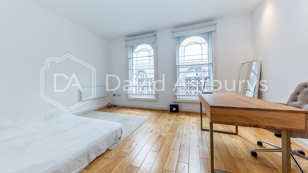 Property photo 3 of 8