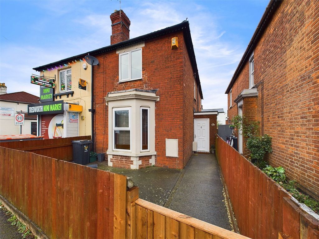 Property photo 1 of 9 Picture No. 01