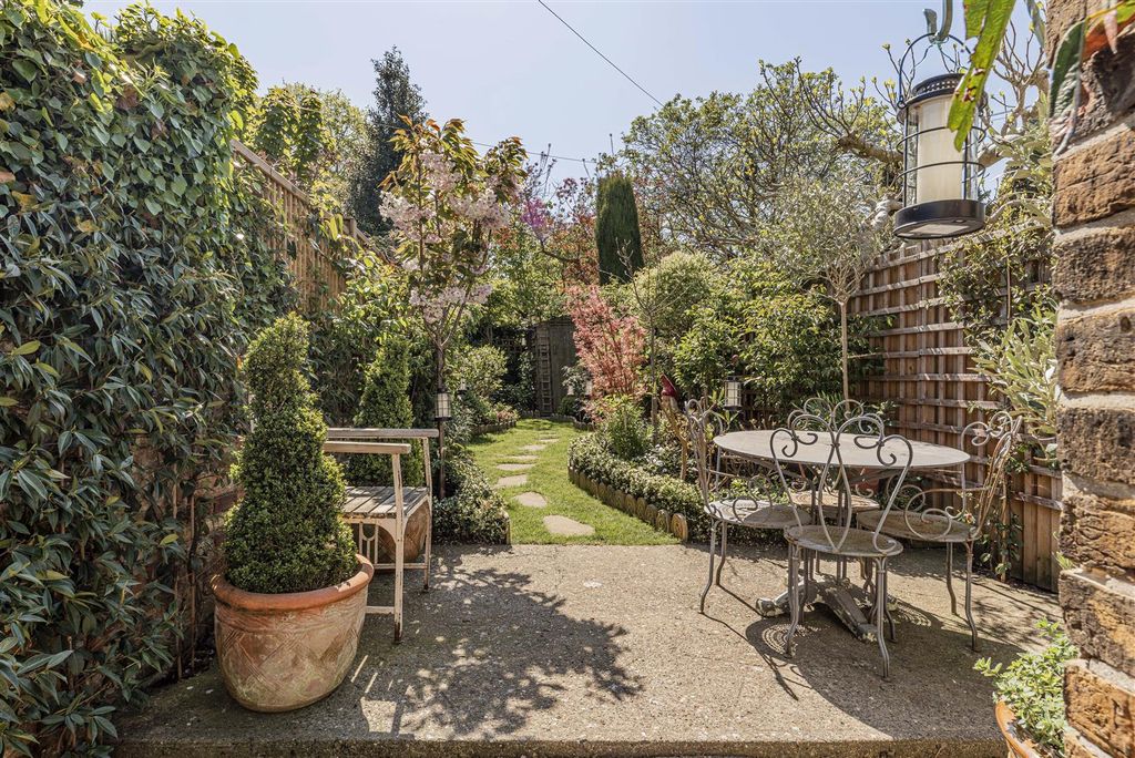 Property photo 3 of 24 L J Imaging-28.Jpg
