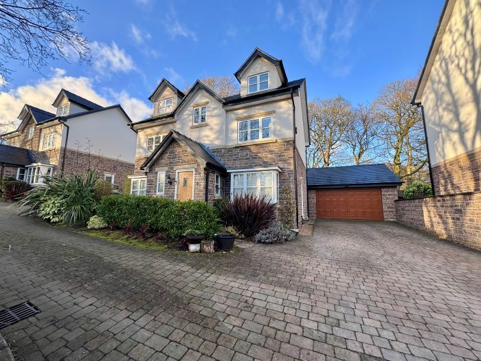 Property photo 1 of 33