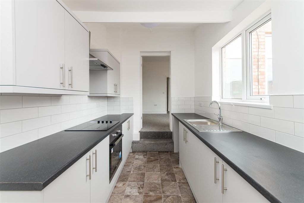 Property photo 3 of 14 W-4564.Jpg