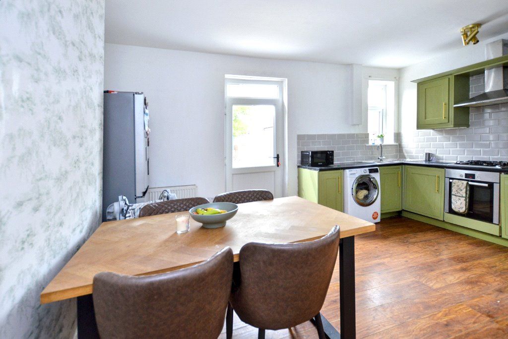 Property photo 3 of 10 Picture No. 09