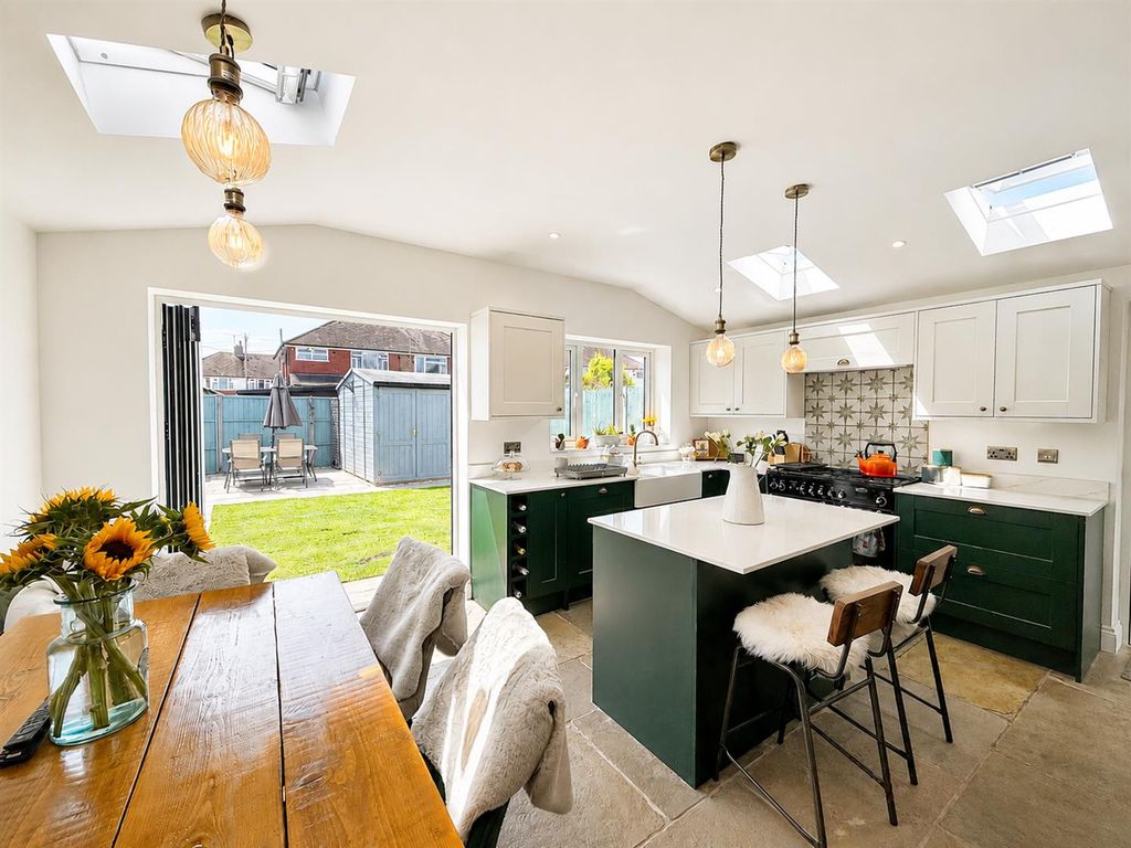 Property photo 2 of 25 Kitchen 1.Png