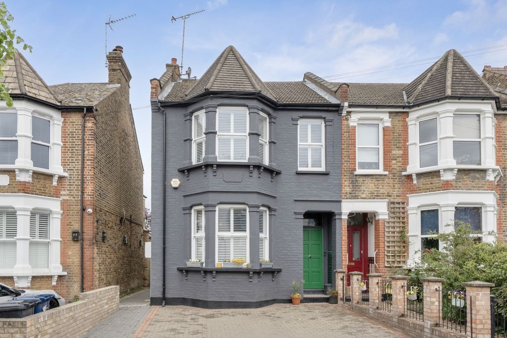 Property photo 1 of 18 1456585 (8)