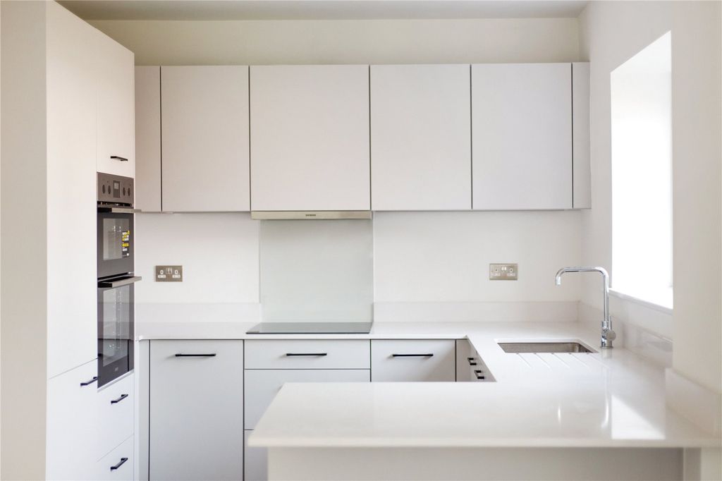 Property photo 3 of 7 Picture No. 04