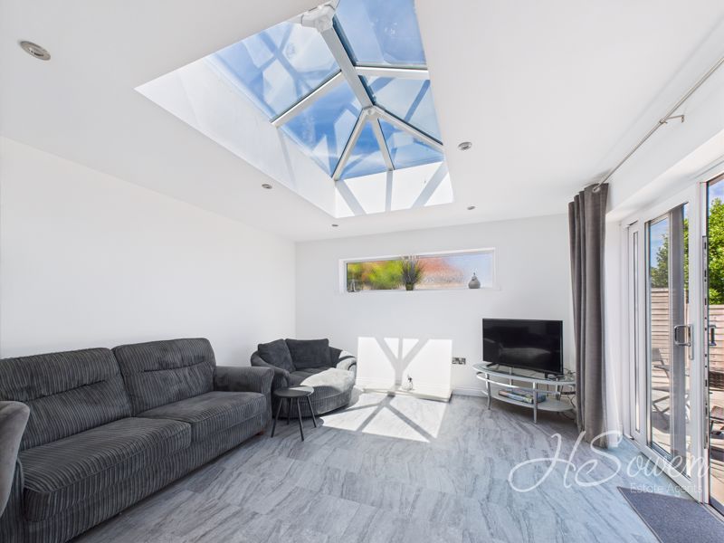 Property photo 2 of 24 Photo 16