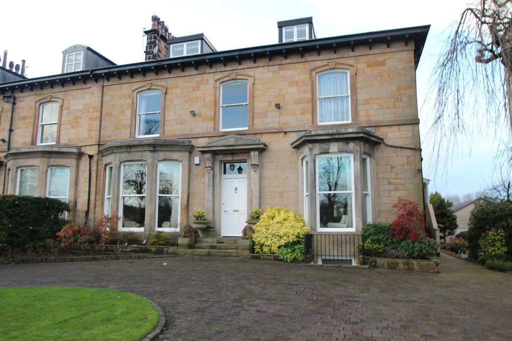 Property photo 1 of 9 0 General