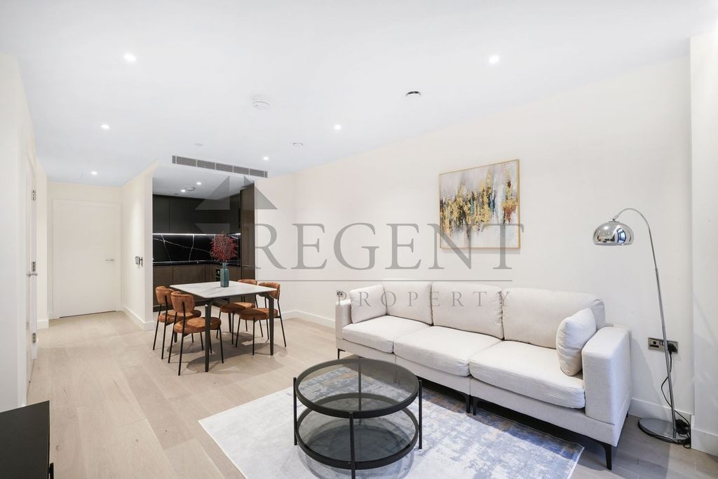 Property photo 1 of 16 Reception