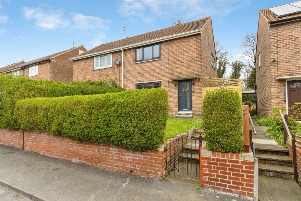 Property photo 1 of 15 The Property