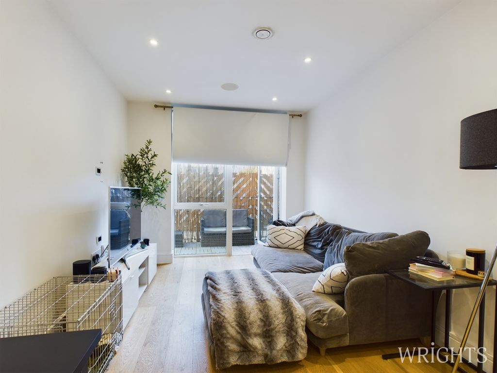 Property photo 3 of 9