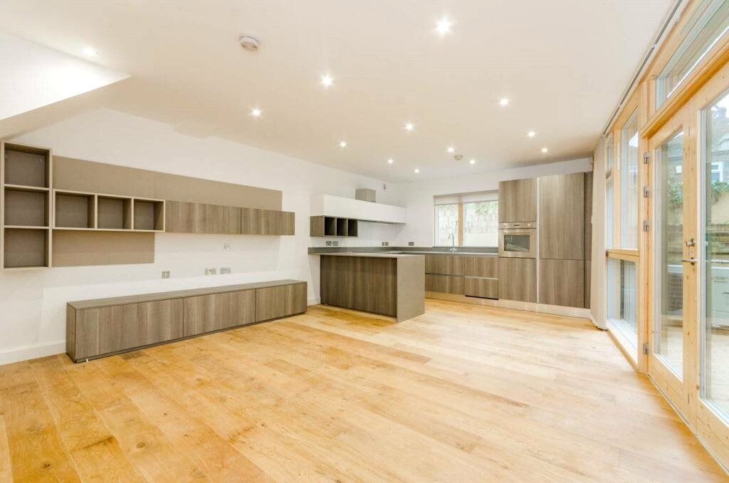 Property photo 3 of 13 Picture No. 04