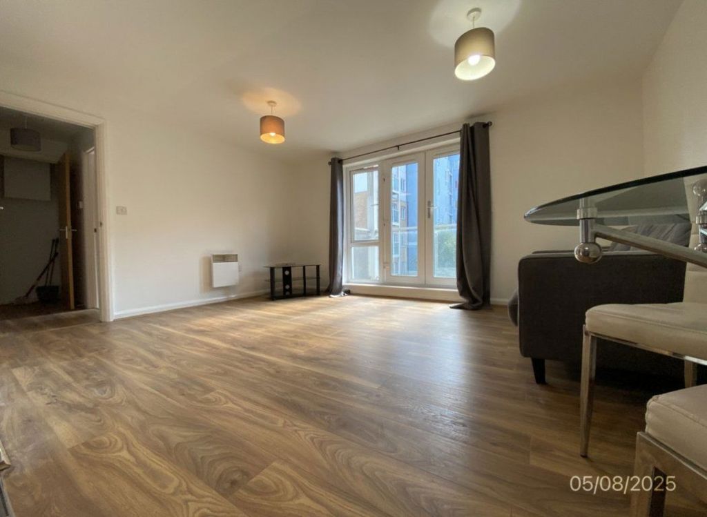 Property photo 3 of 7