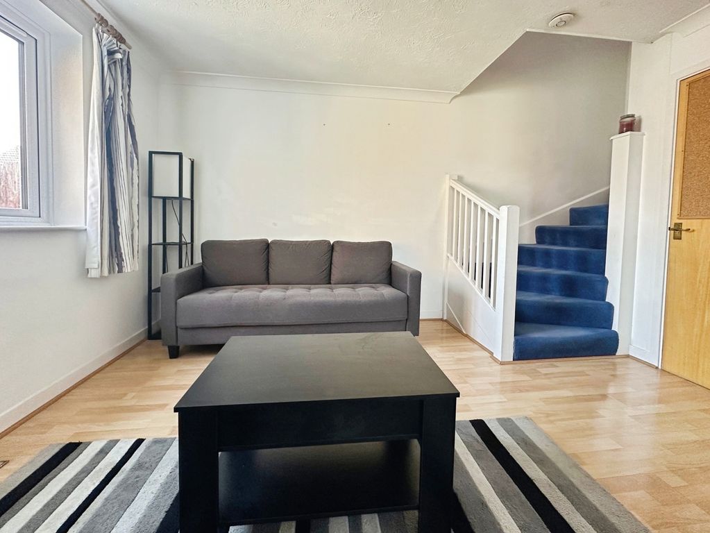 Property photo 2 of 13 Pbox-Img.Jpg