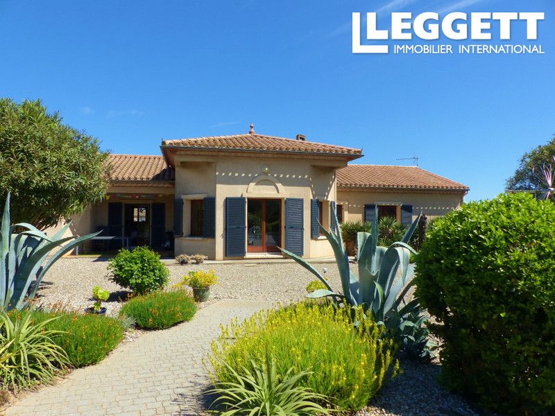 Property photo 2 of 10