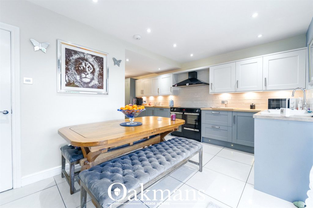 Property photo 3 of 27 Picture No. 29