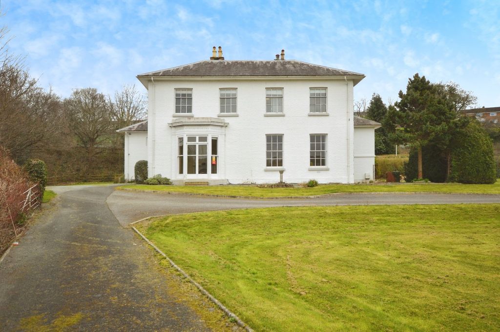 Property photo 1 of 39 Picture No. 01