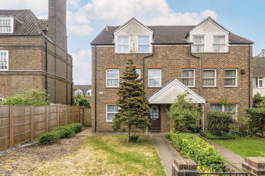 Property photo 1 of 10