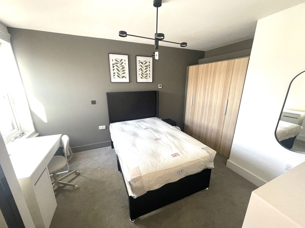 Property photo 2 of 13 Img_5829