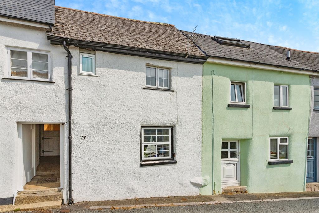 Property photo 1 of 14