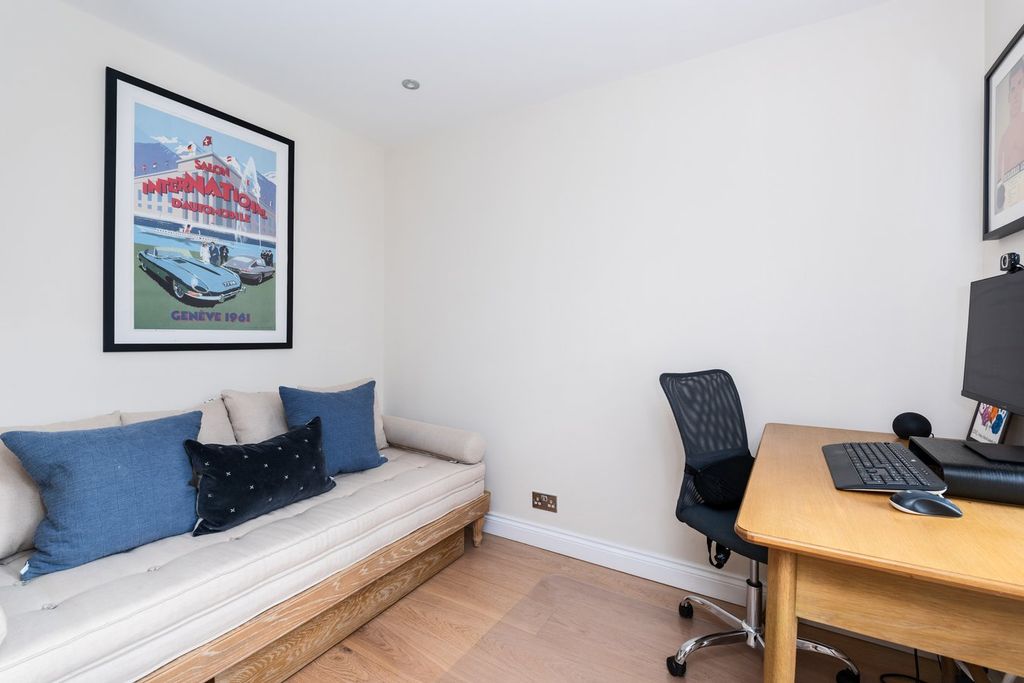 Additional image 8 of 4 bed semi-detached house for saleWidcombe Hill, Bath BA2