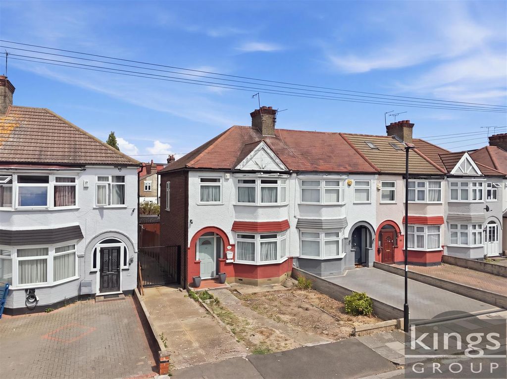 Property photo 1 of 18