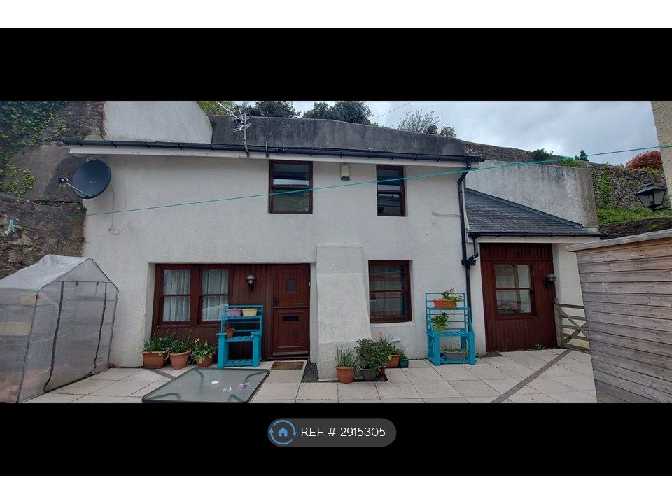 Property photo 3 of 21