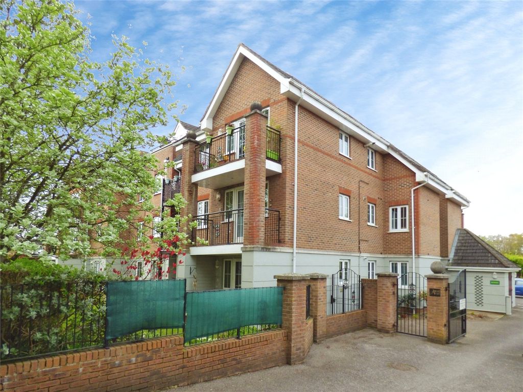 Property photo 1 of 14 Picture No. 08