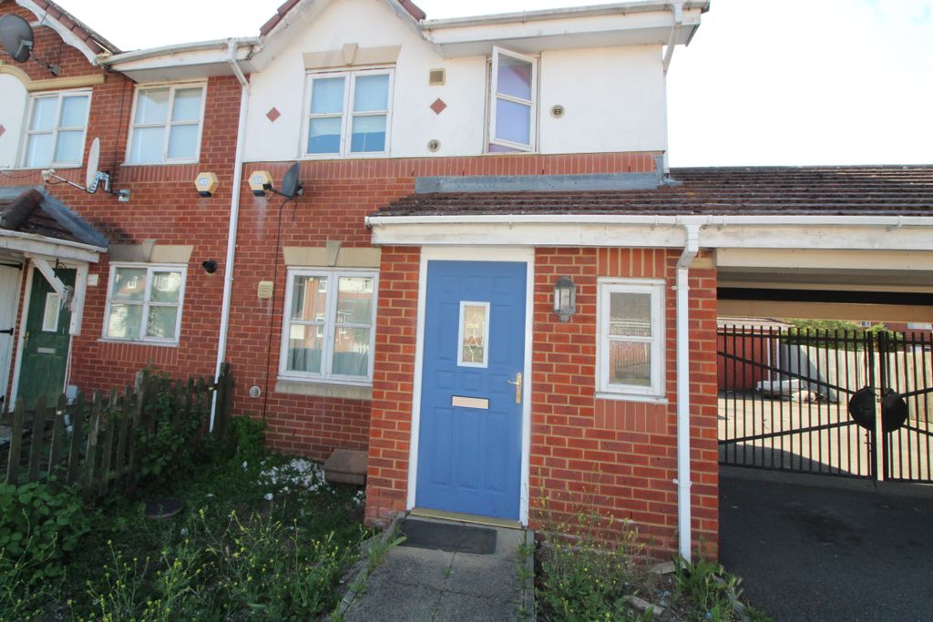 Property photo 2 of 20