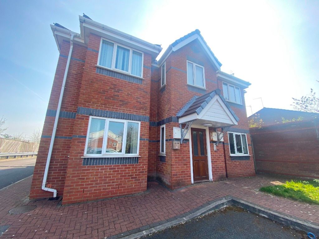 Property photo 1 of 8