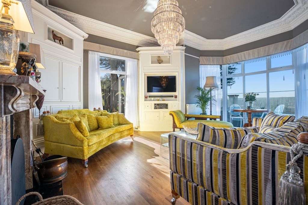 Additional image 7 of 3 bed flat for saleRidgeway Road, Torquay, Devon TQ1