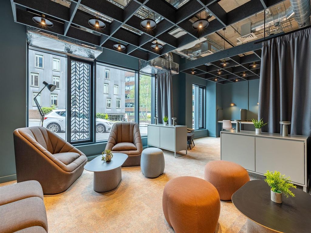 Property photo 1 of 27