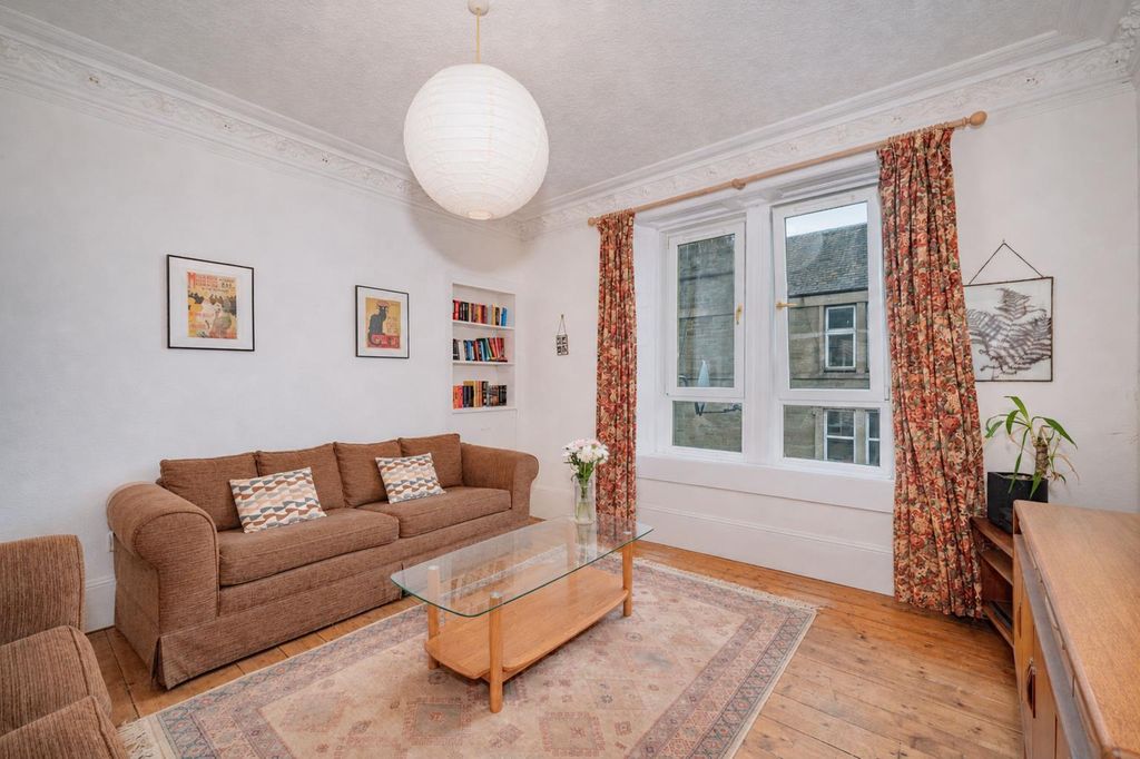 Property photo 2 of 14 8-7 Brown Constable Street Dundee-4.Jpg
