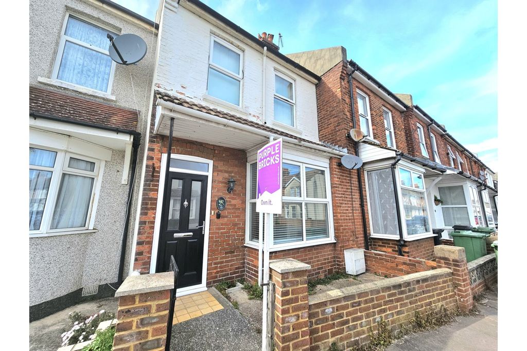 Property photo 1 of 16