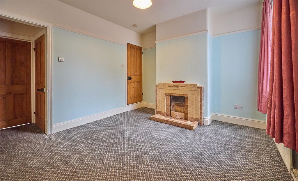 Property photo 3 of 9 Rear Dining Room