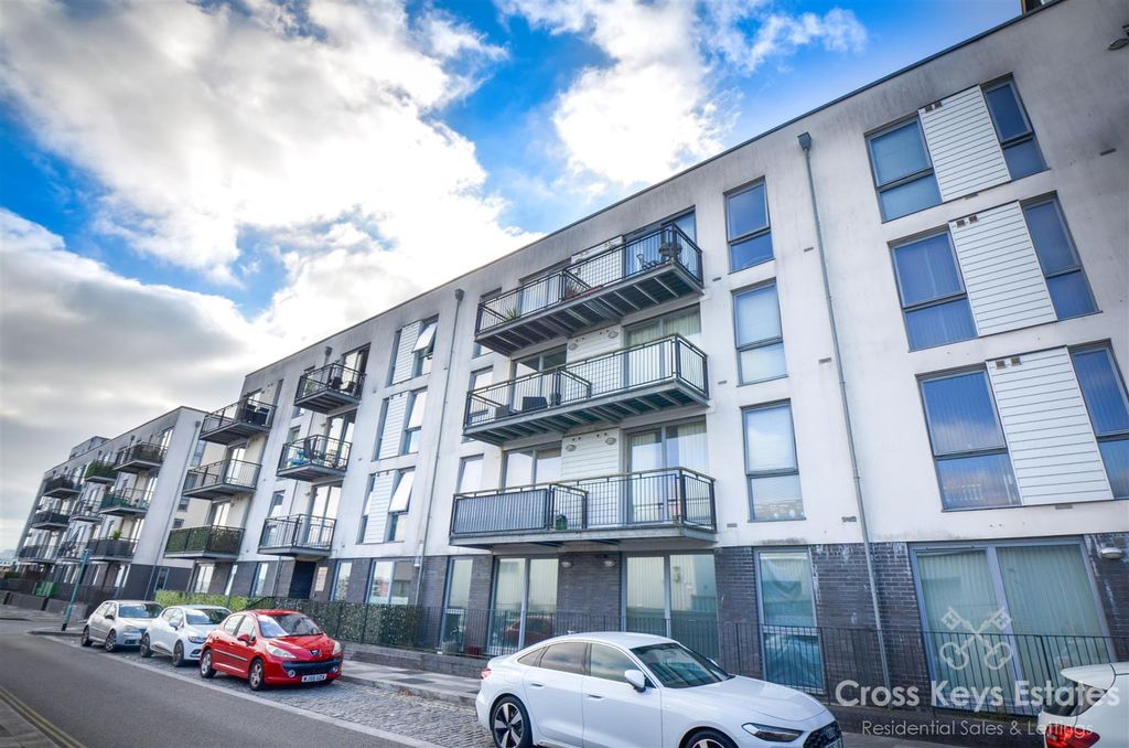 Property photo 1 of 19 More Property Information