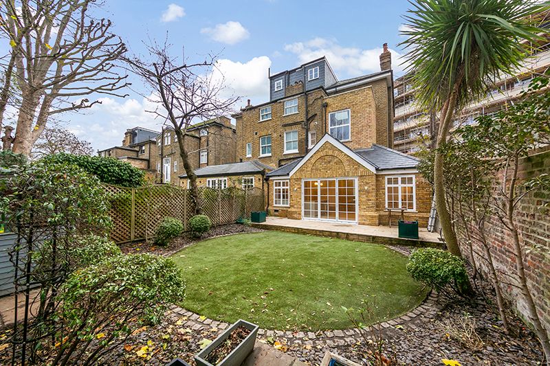 Property photo 1 of 20