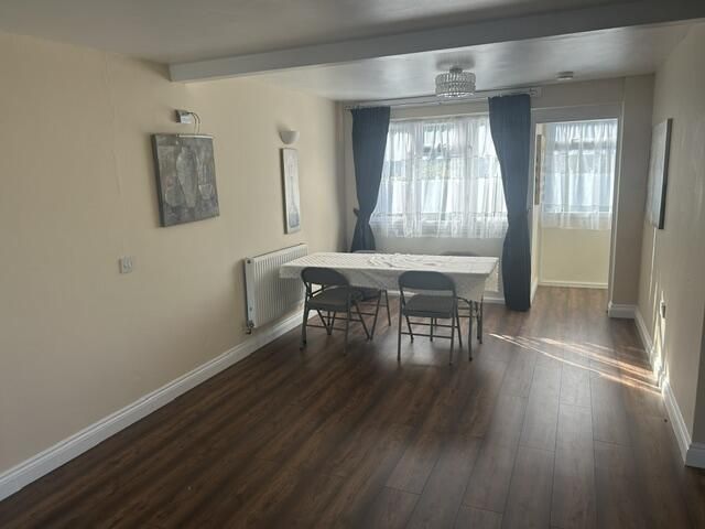 Property photo 2 of 12 Dining Room