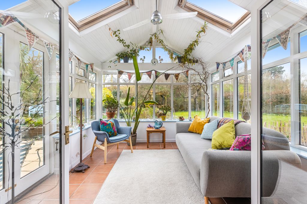 Property photo 3 of 37 Sun Room
